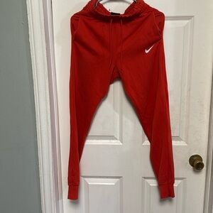 LIKE NEW Women’s NIKE Joggers